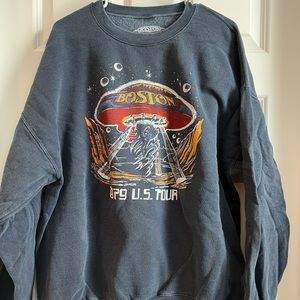 Urban Outfitters x Boston Crewneck fleece